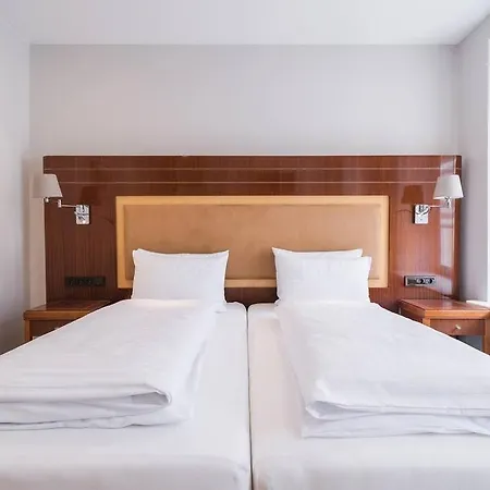 Stylish One-bedroom In The Heart Of Old Town *