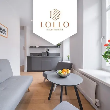 Stylish One-bedroom In The Heart Of Old Town וילנה